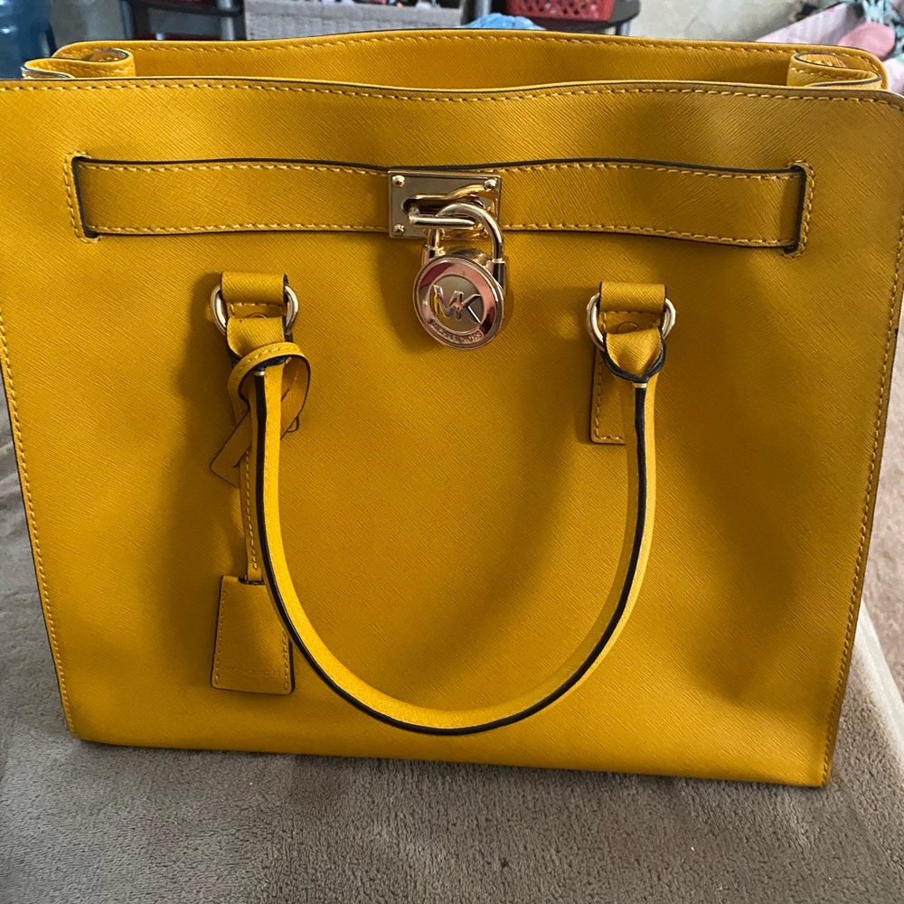 Michael Kors purse